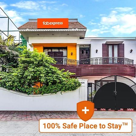 Fabexpress Nestlay Rooms - 100M From Velammal Hall, Moggappair Chennai Bagian luar foto