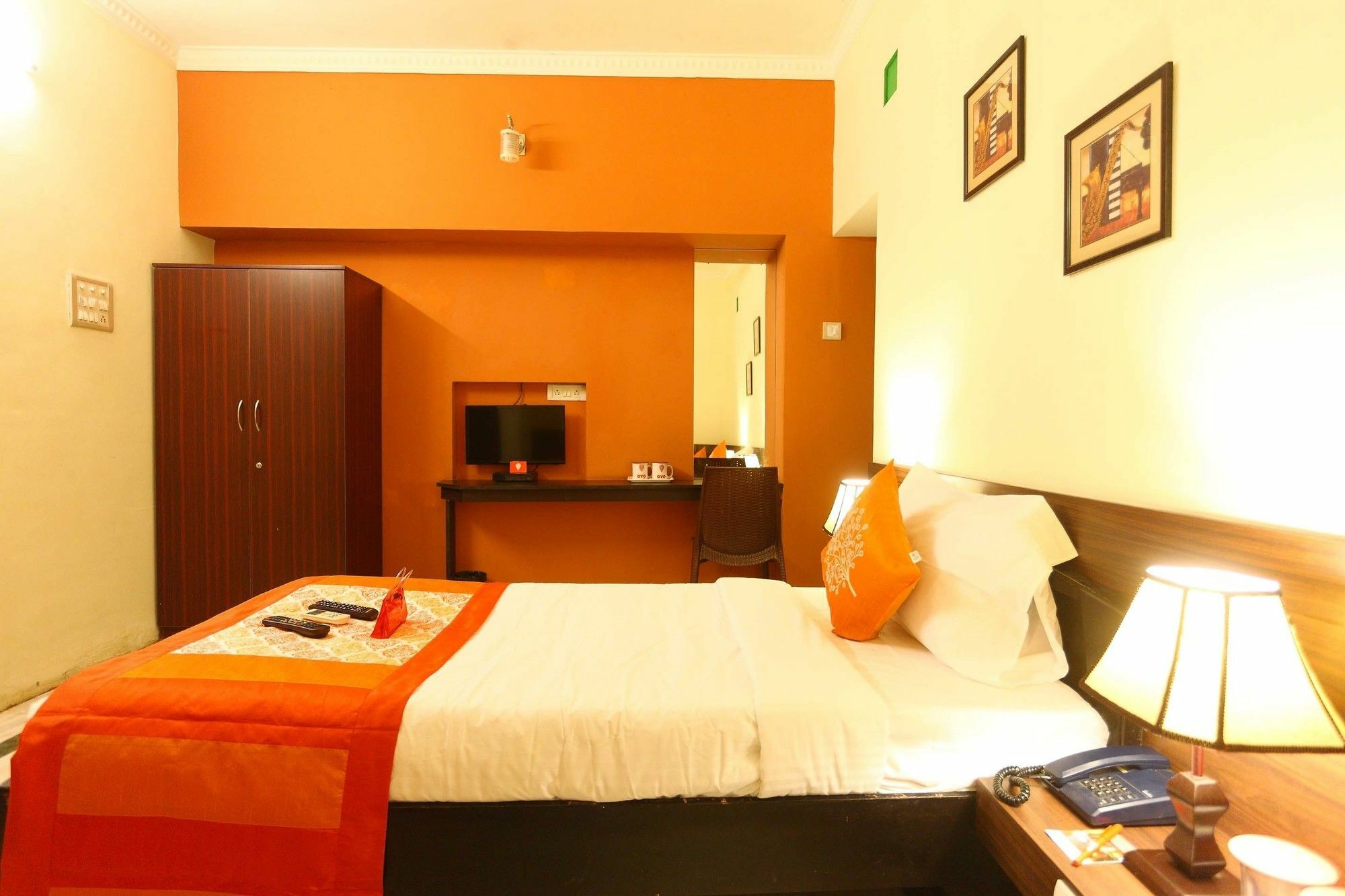 Fabexpress Nestlay Rooms - 100M From Velammal Hall, Moggappair Chennai Bagian luar foto